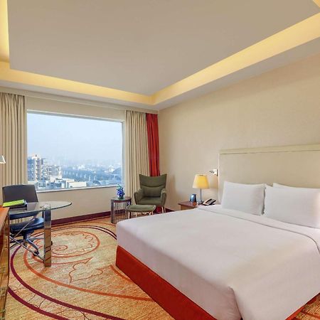 Doubletree By Hilton Gurgaon New Delhi Ncr Hotell Exteriör bild