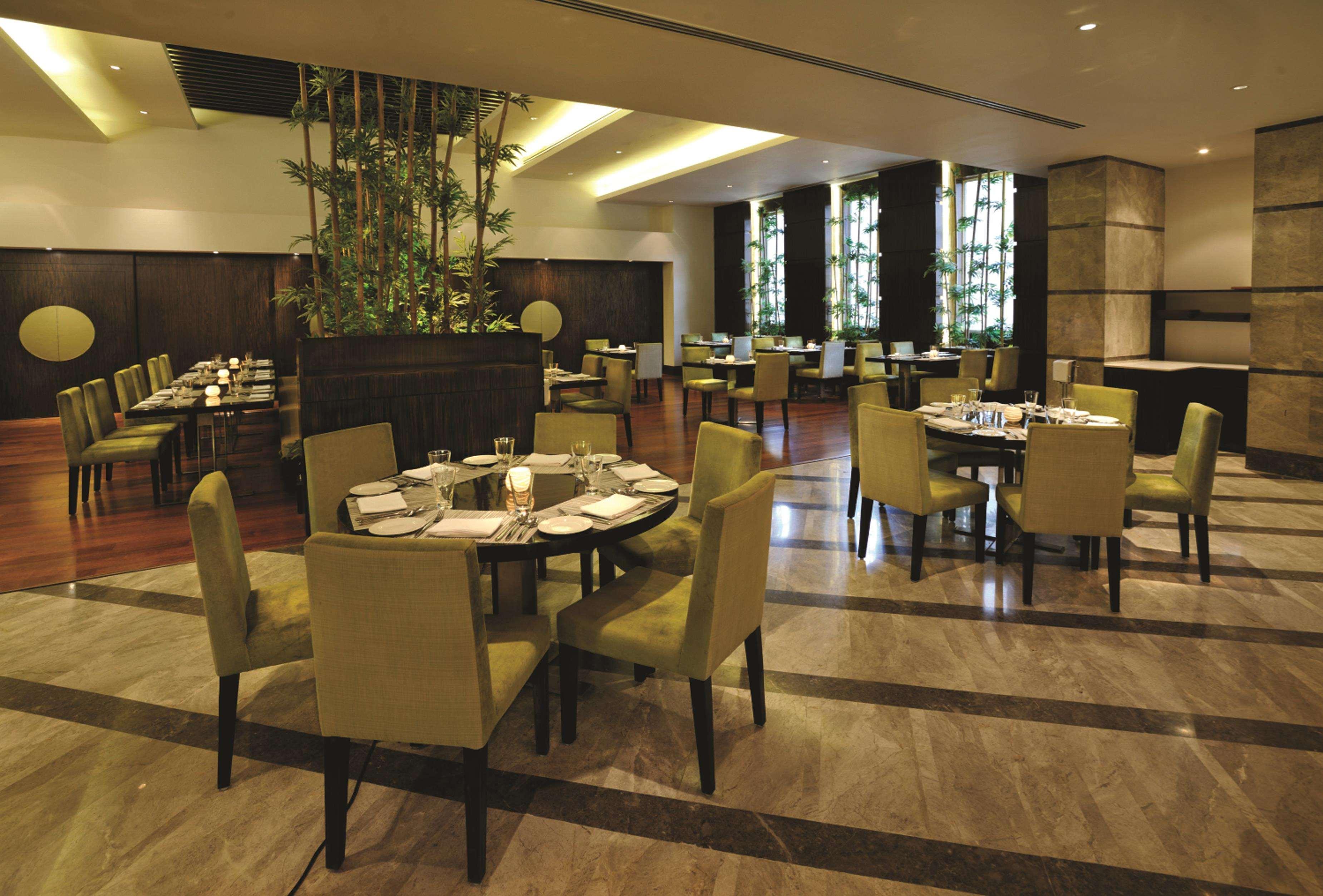 Doubletree By Hilton Gurgaon New Delhi Ncr Hotell Exteriör bild