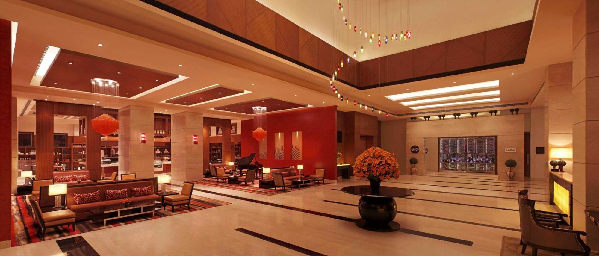 Doubletree By Hilton Gurgaon New Delhi Ncr Hotell Exteriör bild