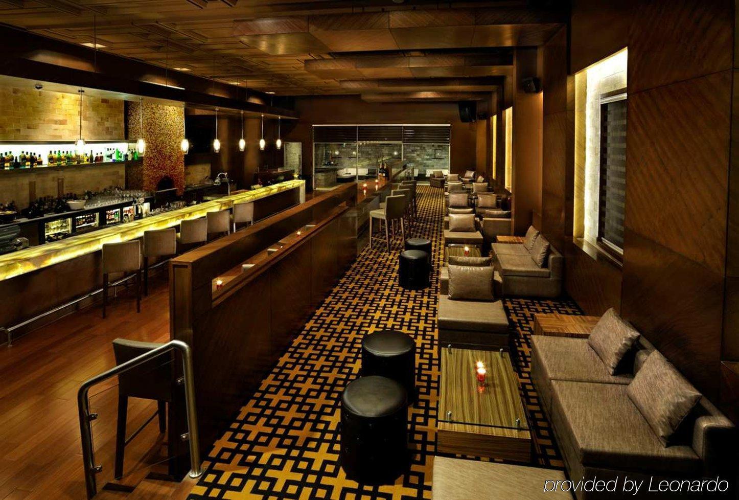 Doubletree By Hilton Gurgaon New Delhi Ncr Hotell Restaurang bild